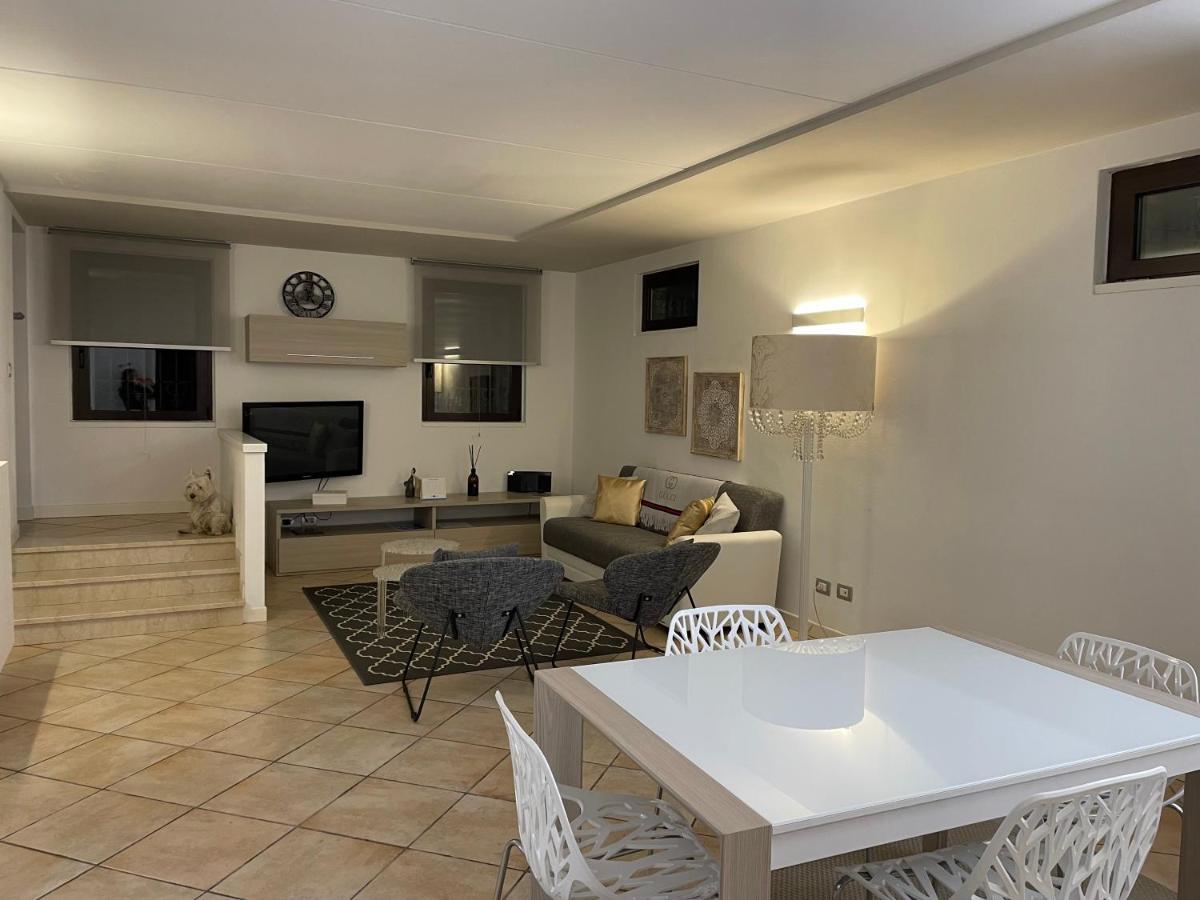 Ome Villa Maddalena מראה חיצוני תמונה