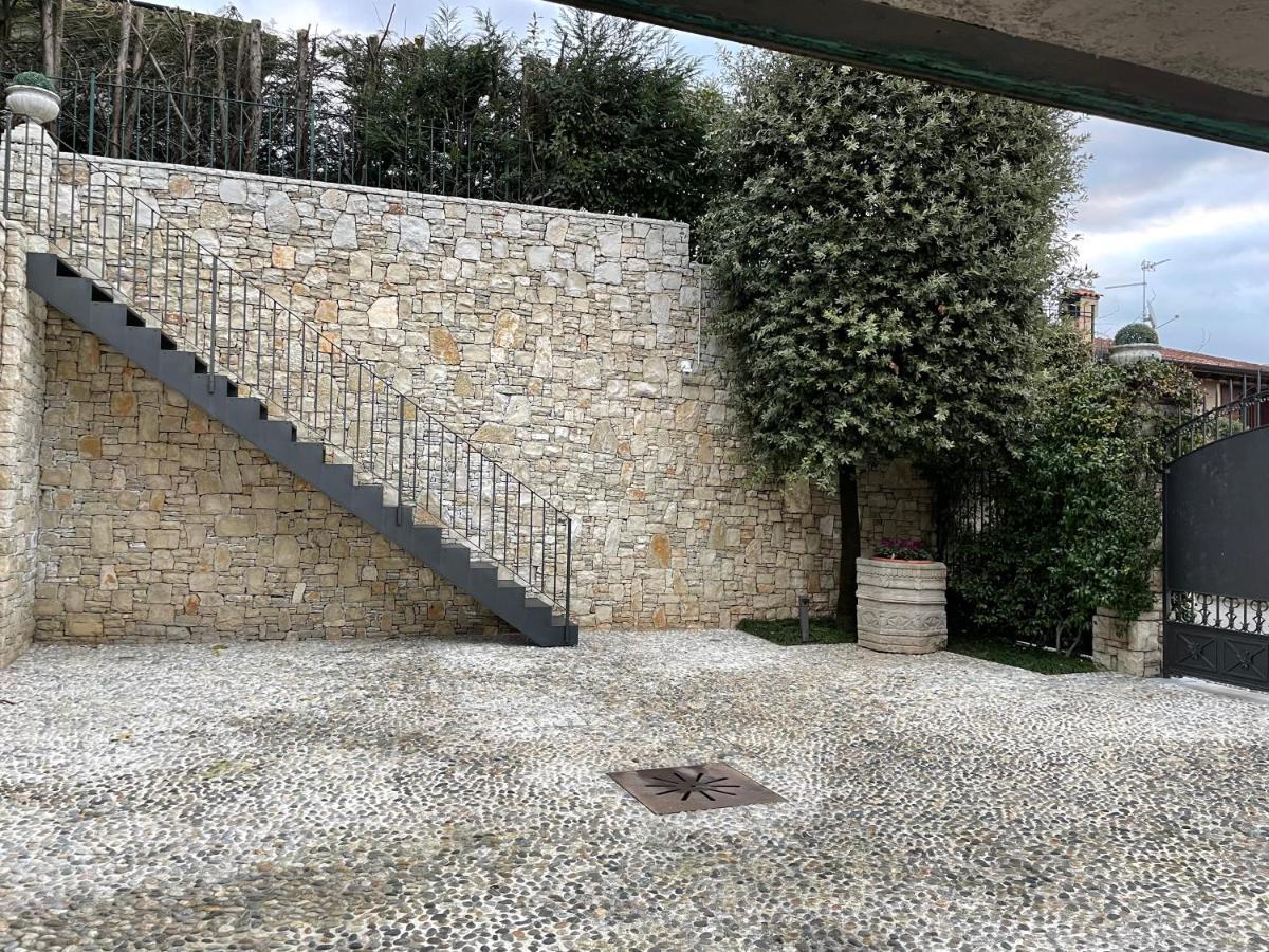 Ome Villa Maddalena מראה חיצוני תמונה
